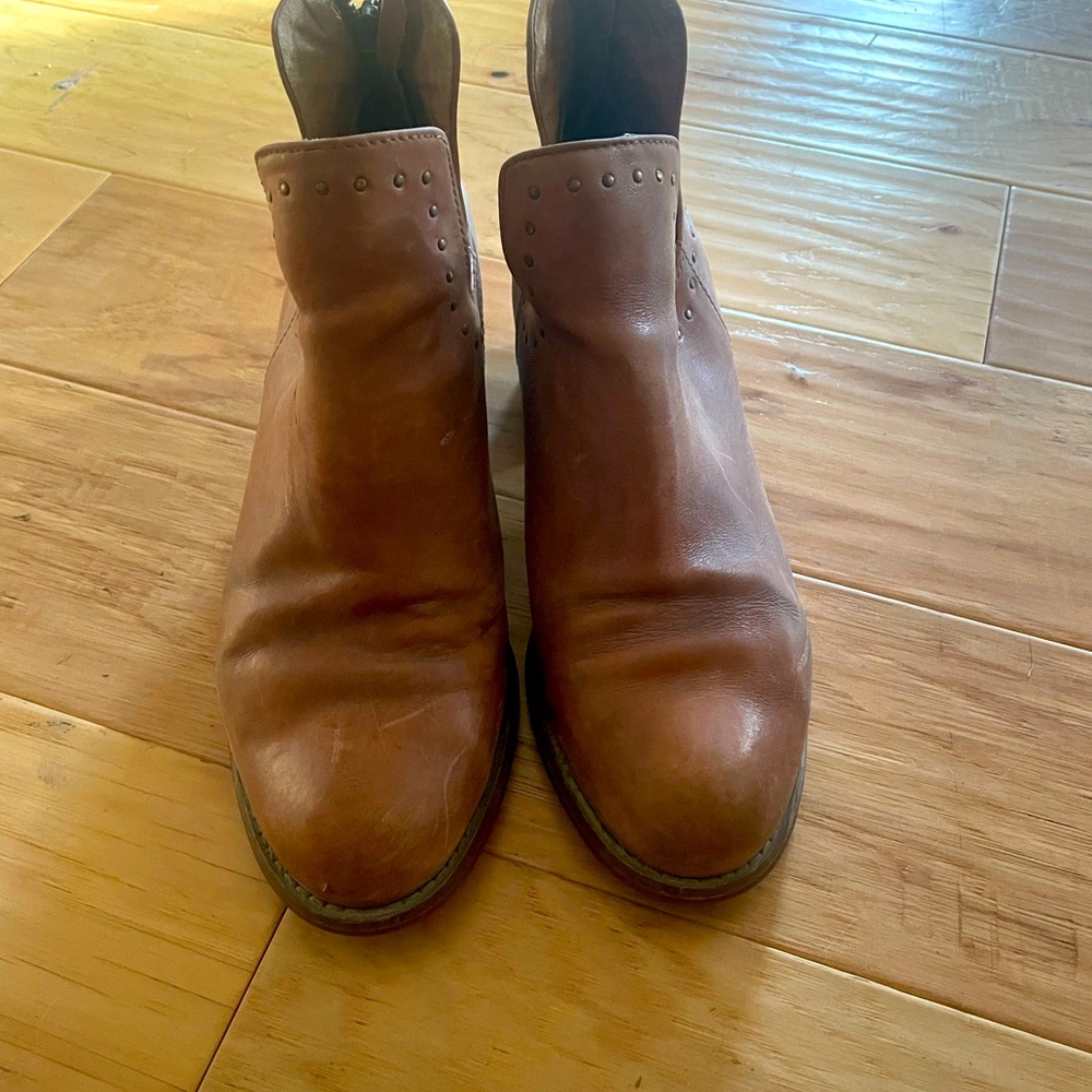 Mizmooz brown leather ankle boots